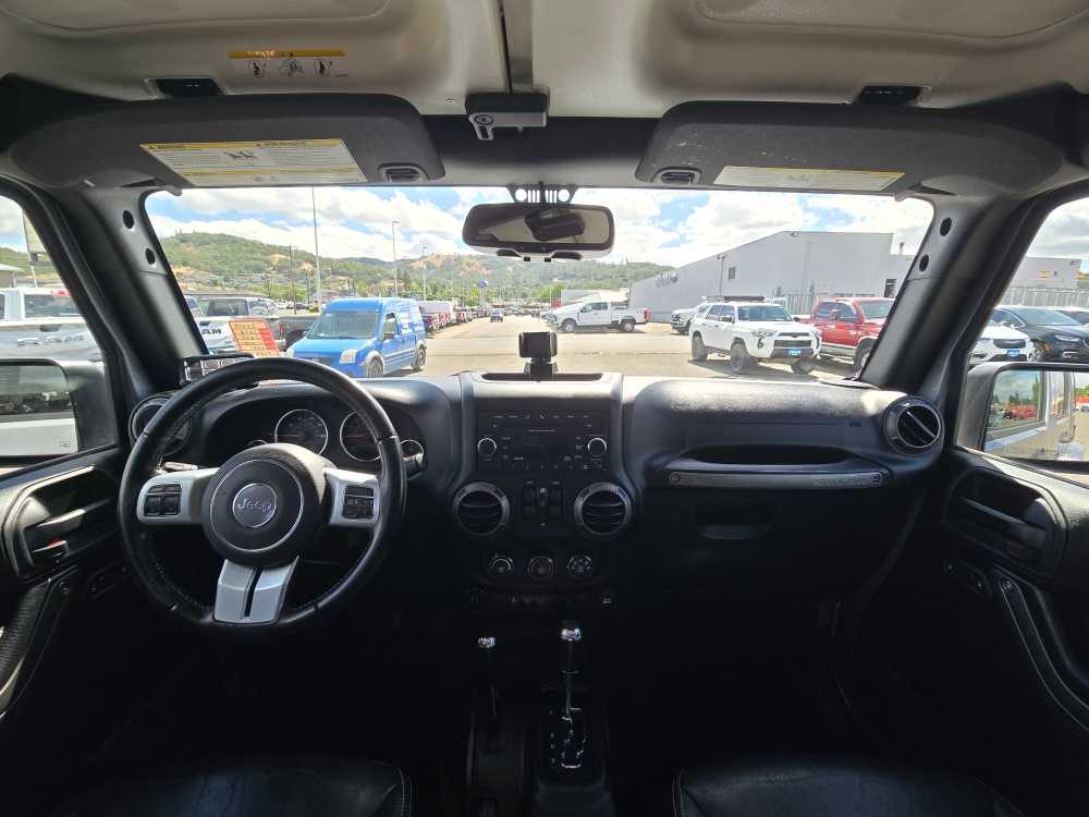 Thumbnail: 2018 Jeep Wrangler - 15