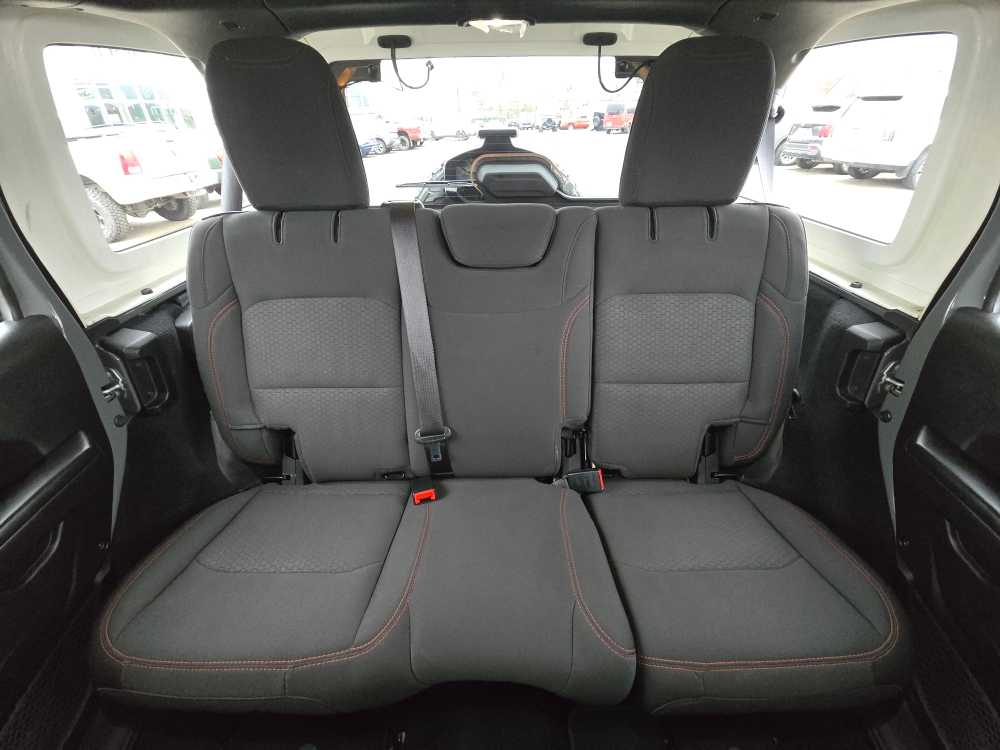 Thumbnail: 2021 Jeep Wrangler - 17