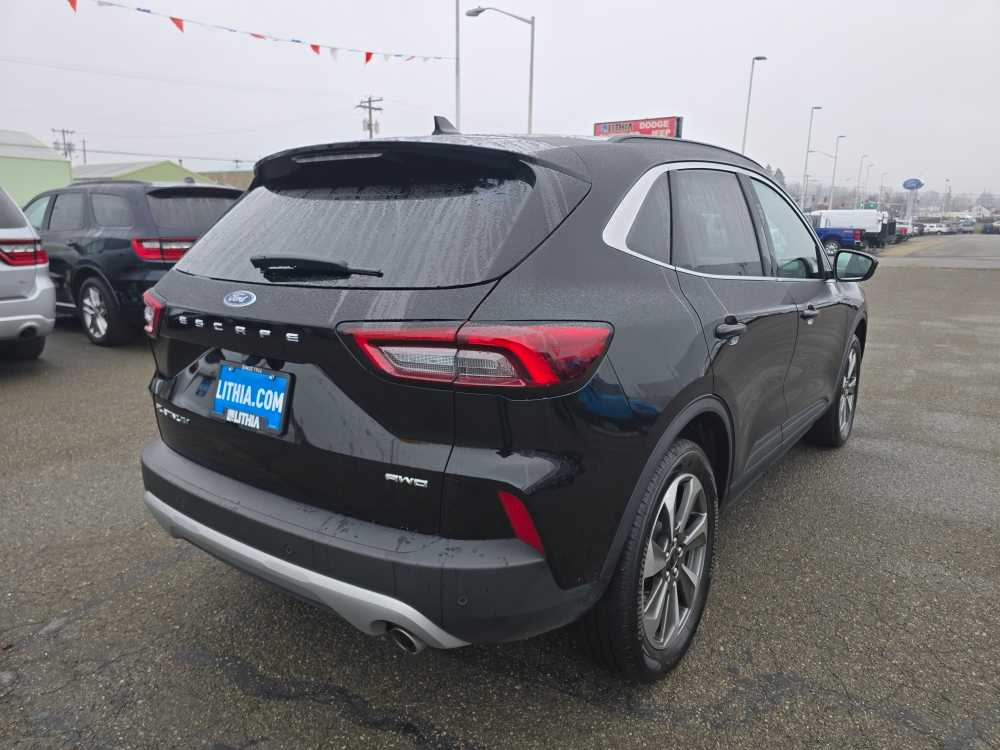 Thumbnail: 2025 Ford Escape - 5