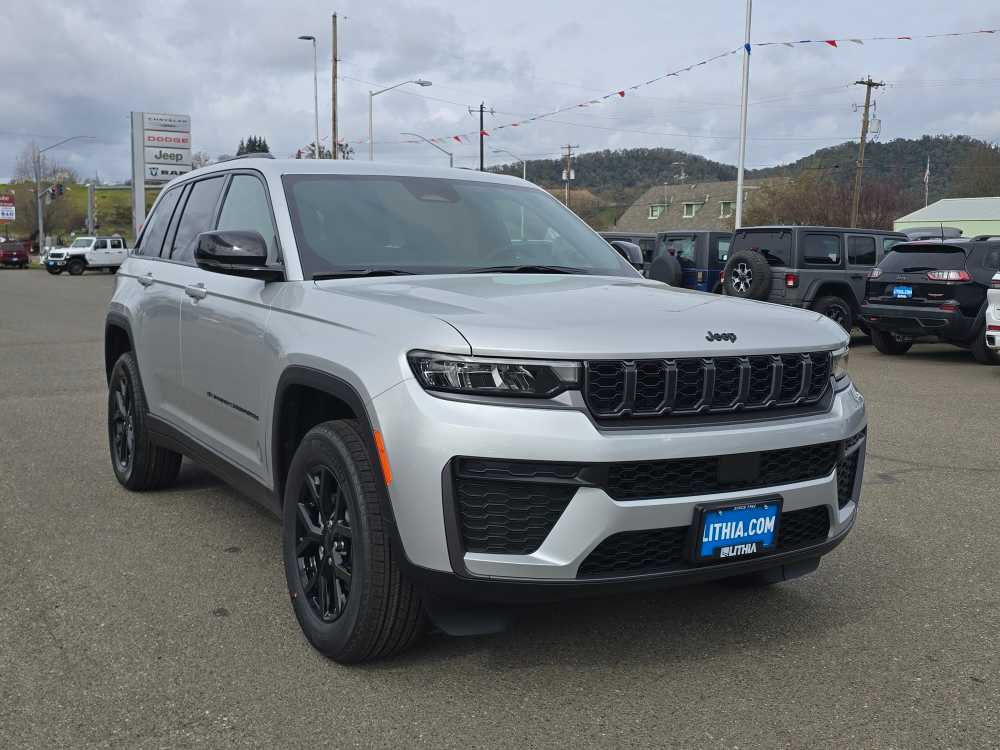 Thumbnail: 2026 Jeep Grand Cherokee - 7