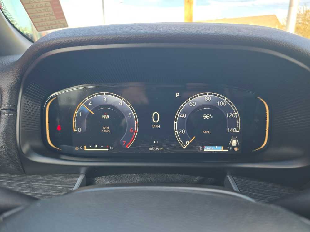 Thumbnail: 2024 Jeep Wagoneer - 21