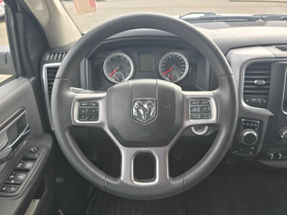 Thumbnail: 2022 RAM 1500 Classic - 12