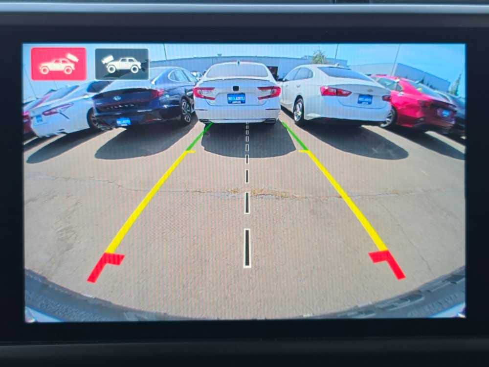 Thumbnail: 2025 Jeep Wrangler - 19