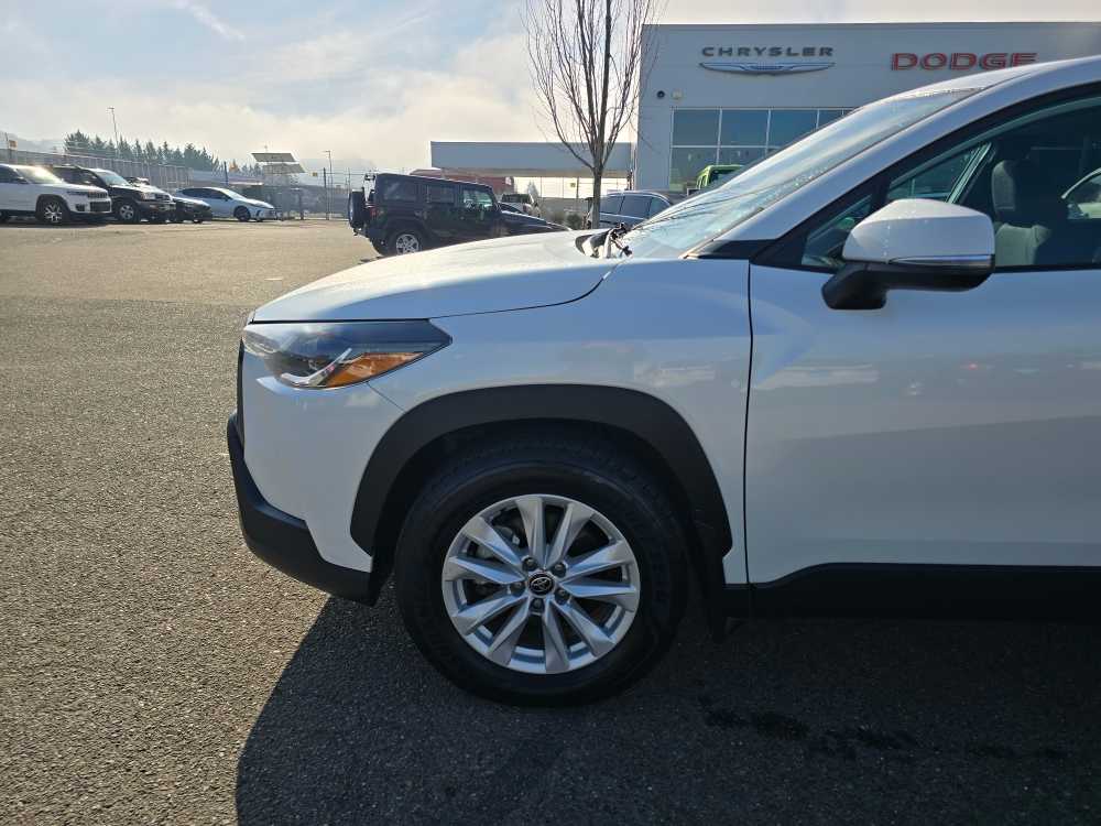 Thumbnail: 2024 Toyota Corolla Cross - 18