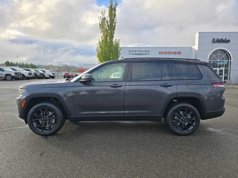 Thumbnail: 2025 Jeep Grand Cherokee L - 2