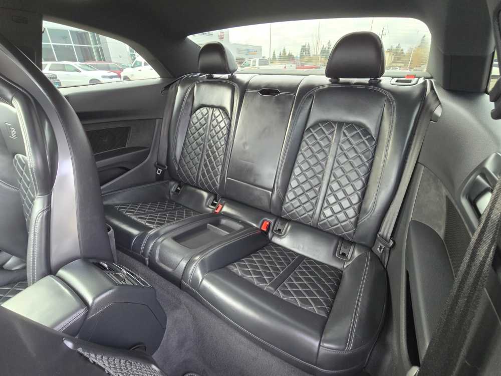 Thumbnail: 2020 Audi S5 - 16