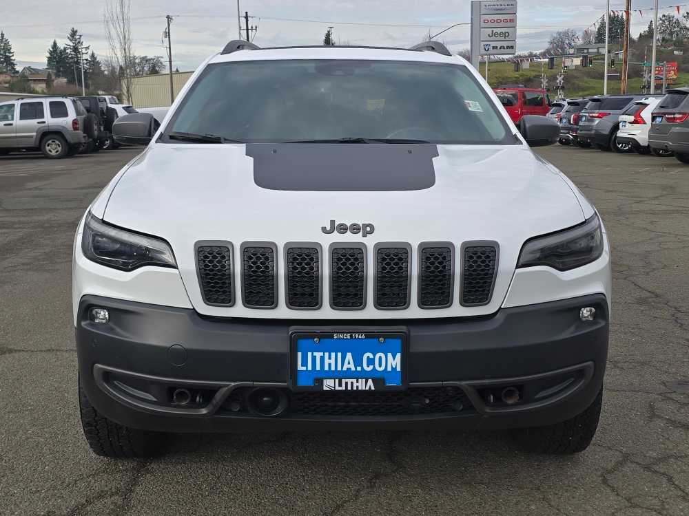 Thumbnail: 2019 Jeep Cherokee - 8