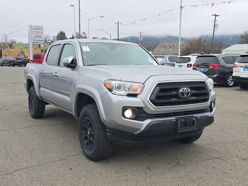 Thumbnail: 2021 Toyota Tacoma - 4
