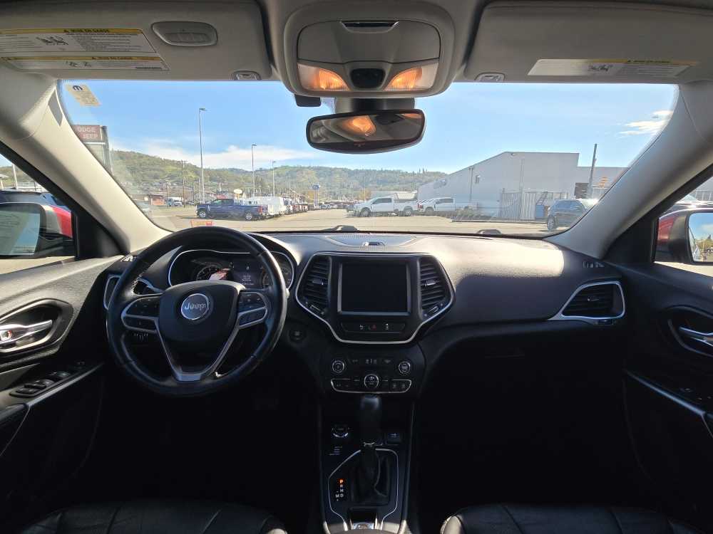 Thumbnail: 2021 Jeep Cherokee - 15