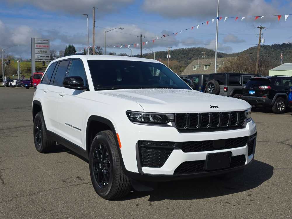 Thumbnail: 2026 Jeep Grand Cherokee - 7