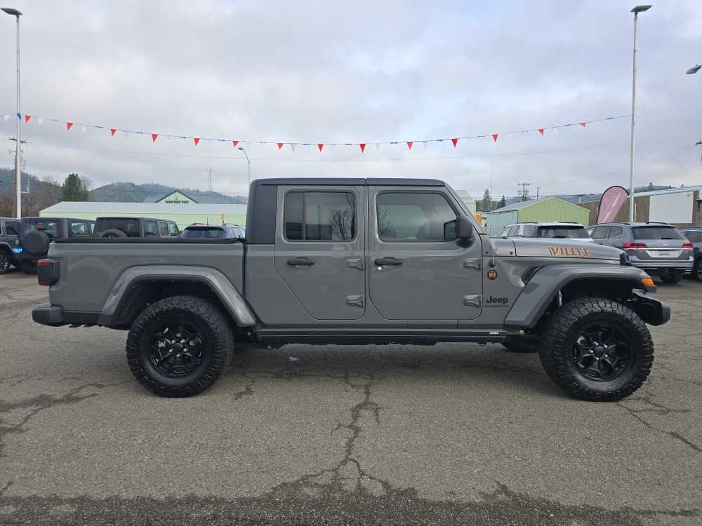 Thumbnail: 2021 Jeep Gladiator - 6