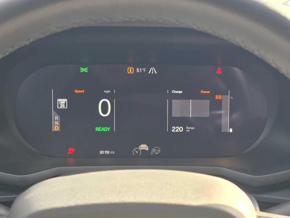 Thumbnail: 2021 Polestar 2 - 7