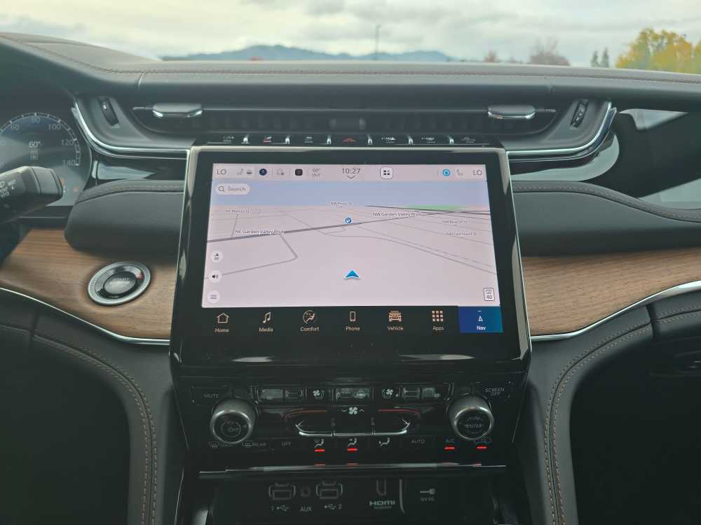 Thumbnail: 2025 Jeep Grand Cherokee L - 11