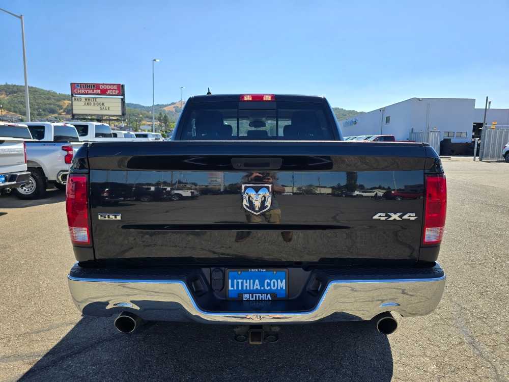 Thumbnail: 2019 RAM 1500 Classic - 4