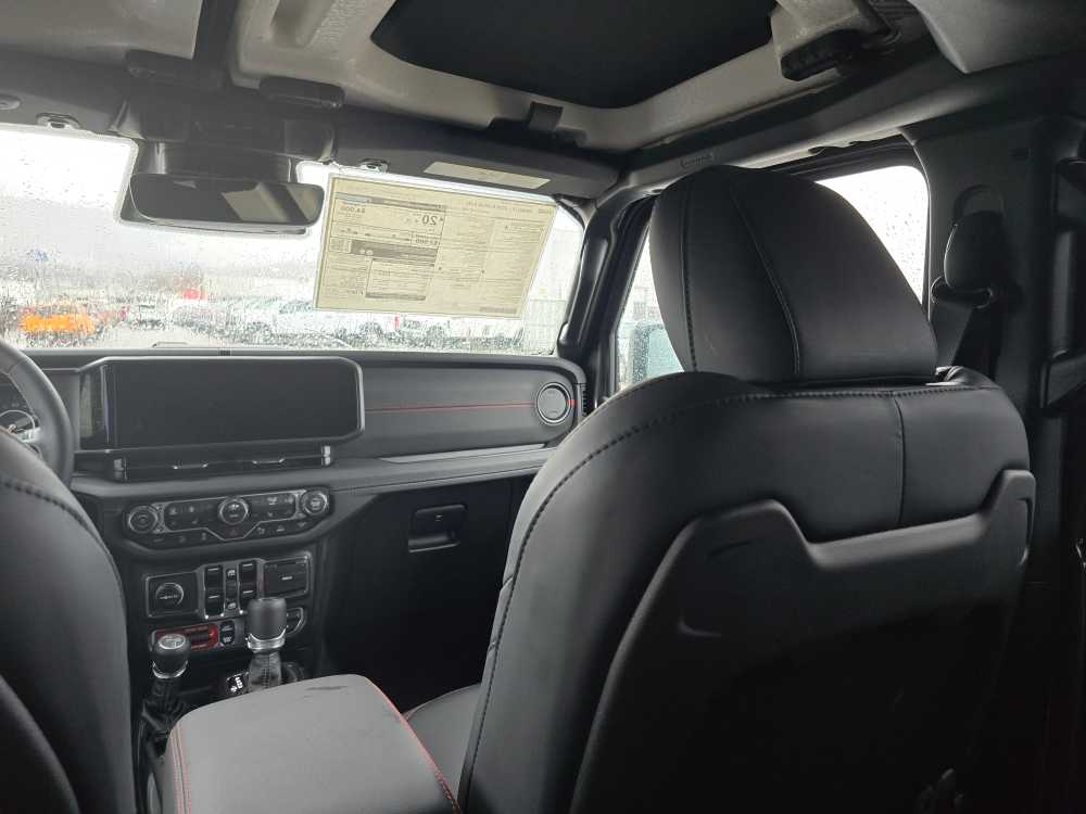 Thumbnail: 2026 Jeep Wrangler - 14