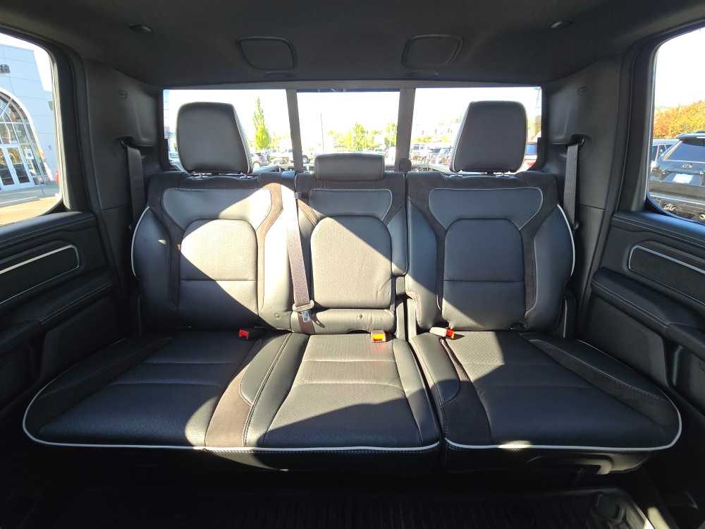 Thumbnail: 2026 RAM 1500 - 17