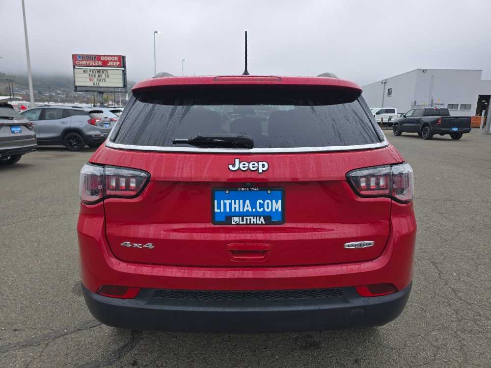 Thumbnail: 2018 Jeep Compass - 4