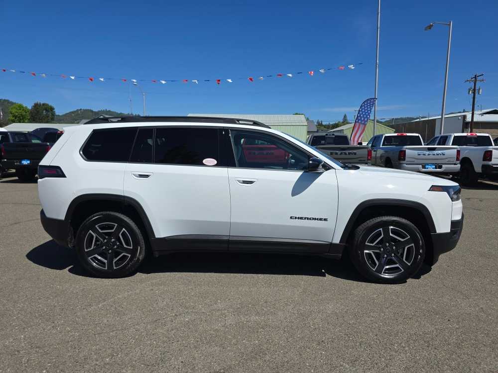 Thumbnail: 2026 Jeep Cherokee - 6