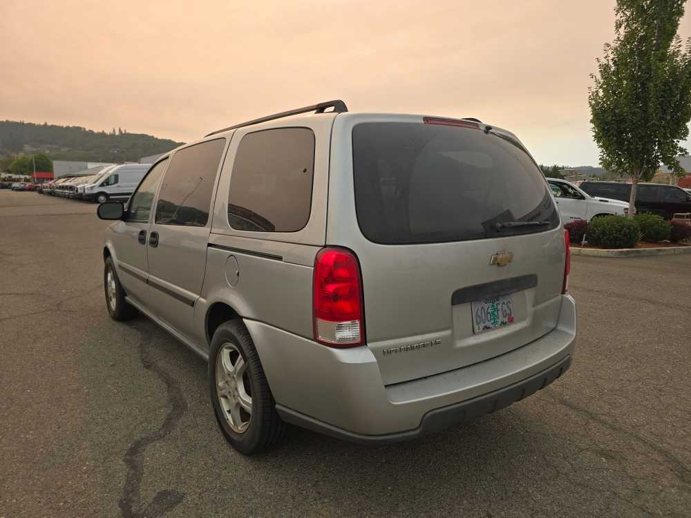 Thumbnail: 2007 Chevrolet Uplander - 2