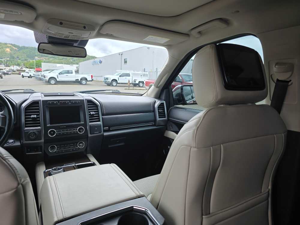 Thumbnail: 2019 Ford Expedition - 14