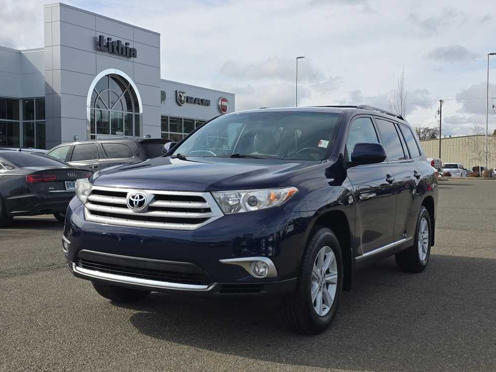2013 Toyota Highlander Base
