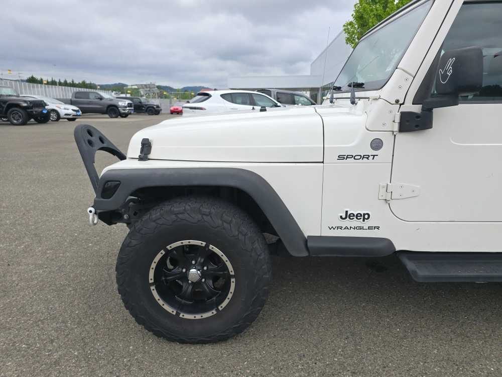 Thumbnail: 2004 Jeep Wrangler - 6