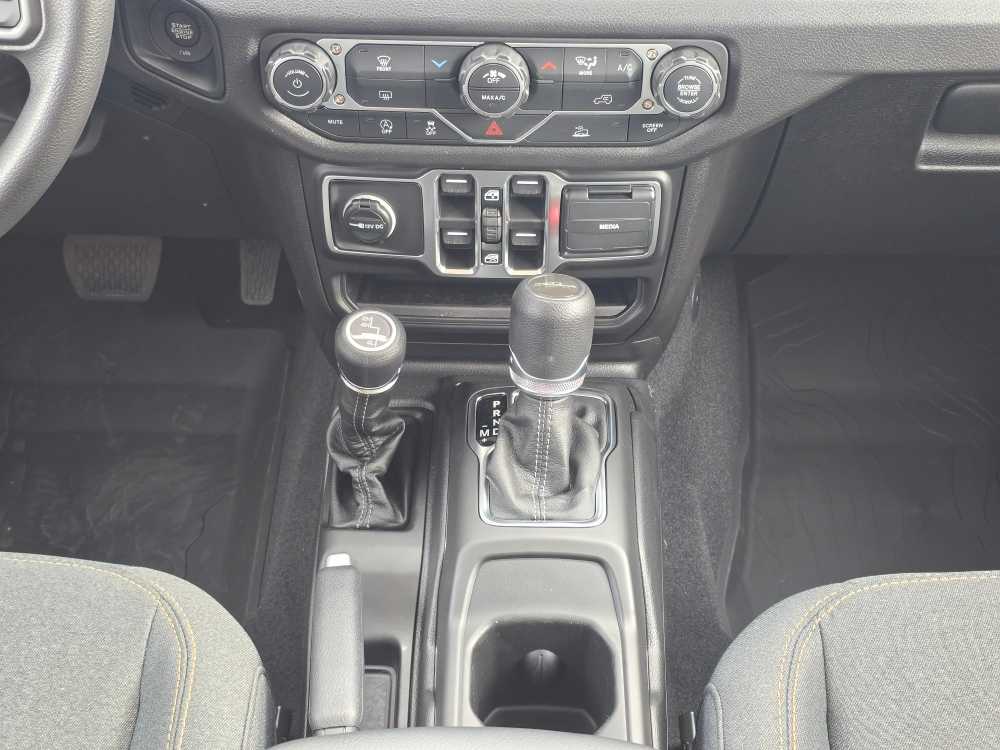 Thumbnail: 2026 Jeep Gladiator - 13