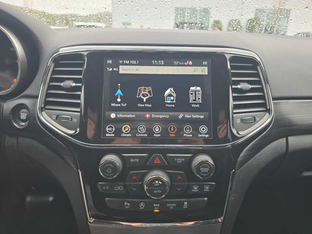 Thumbnail: 2021 Jeep Grand Cherokee - 12