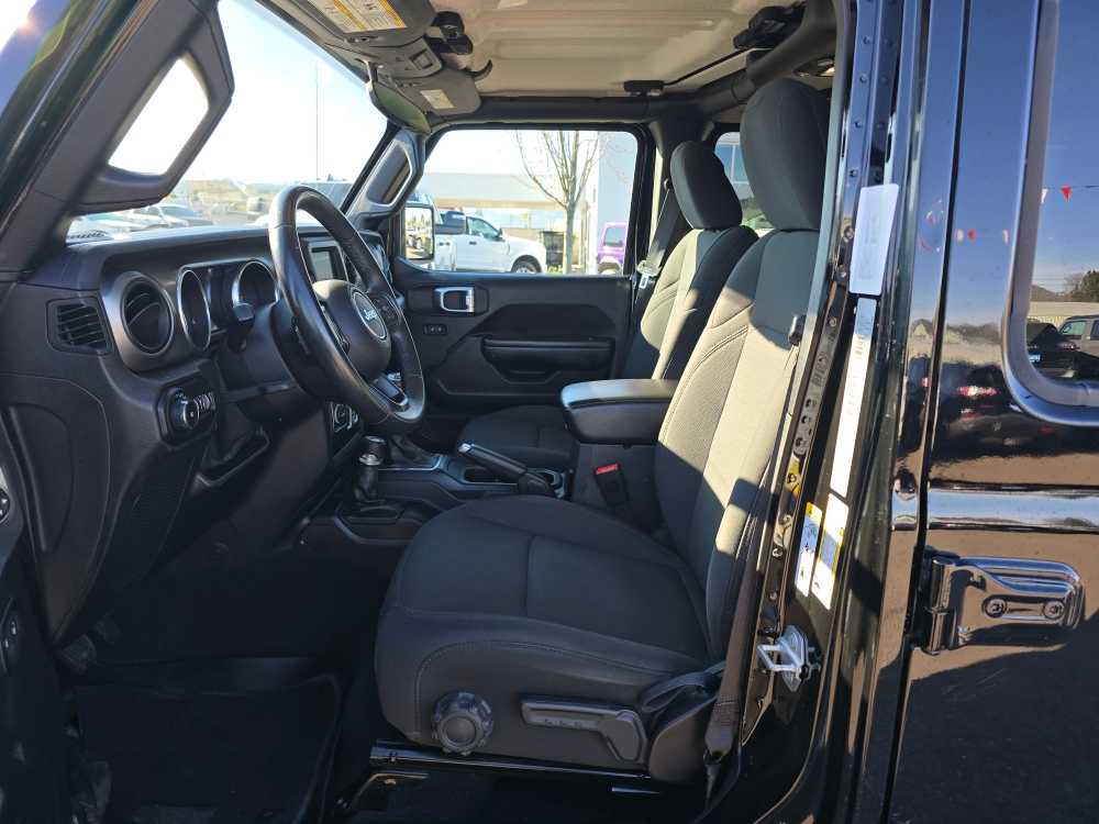 Thumbnail: 2018 Jeep Wrangler - 9