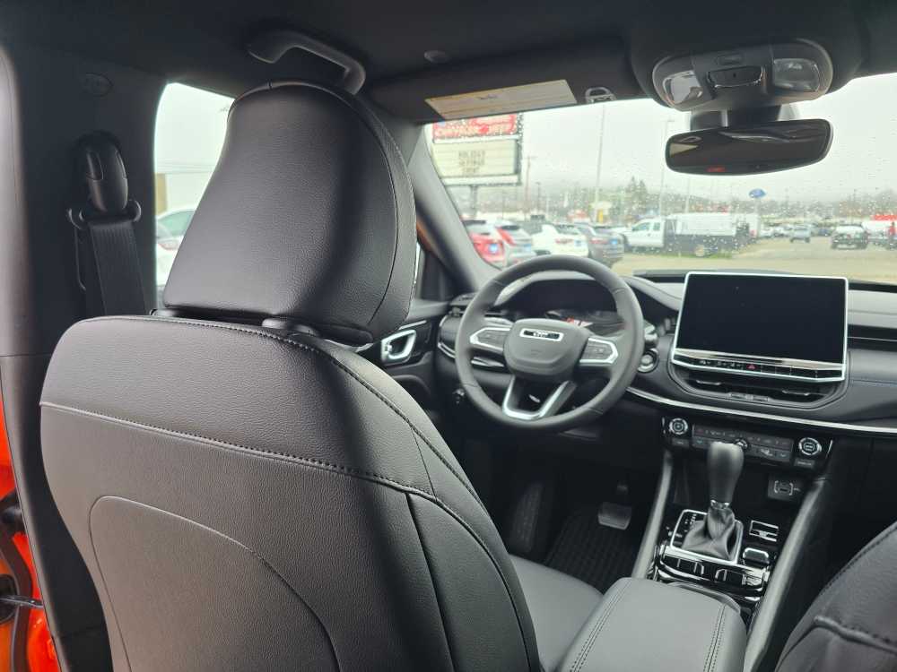 Thumbnail: 2026 Jeep Compass - 10