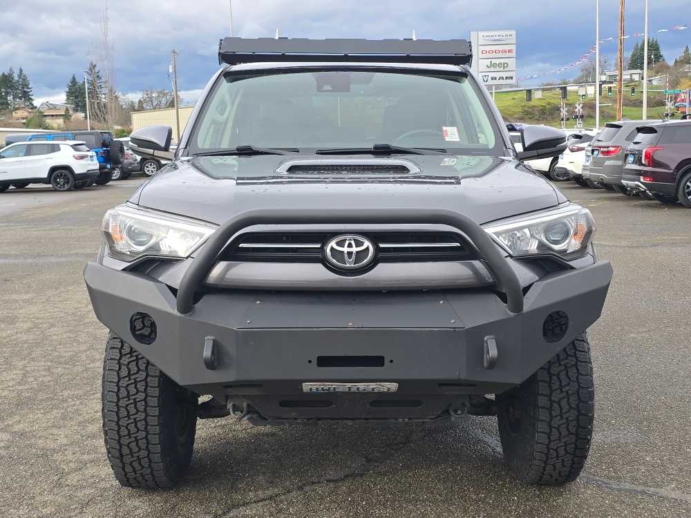Thumbnail: 2021 Toyota 4Runner - 8