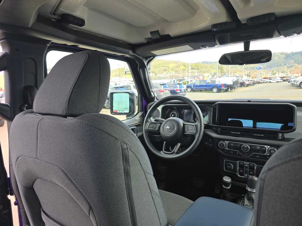 Thumbnail: 2026 Jeep Gladiator - 10