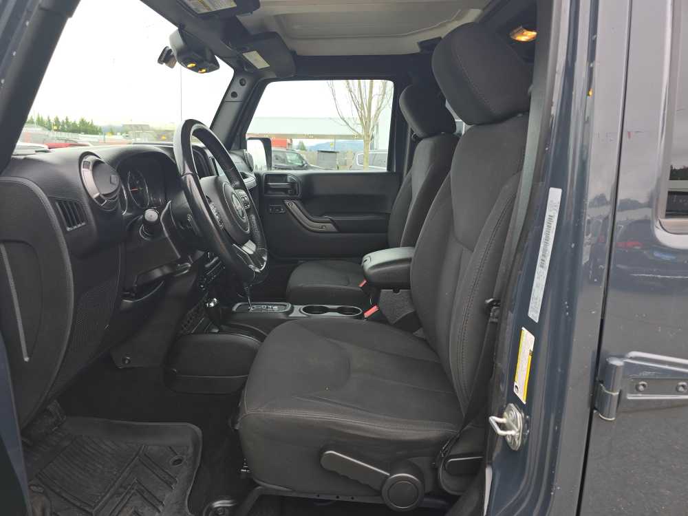 Thumbnail: 2018 Jeep Wrangler - 9