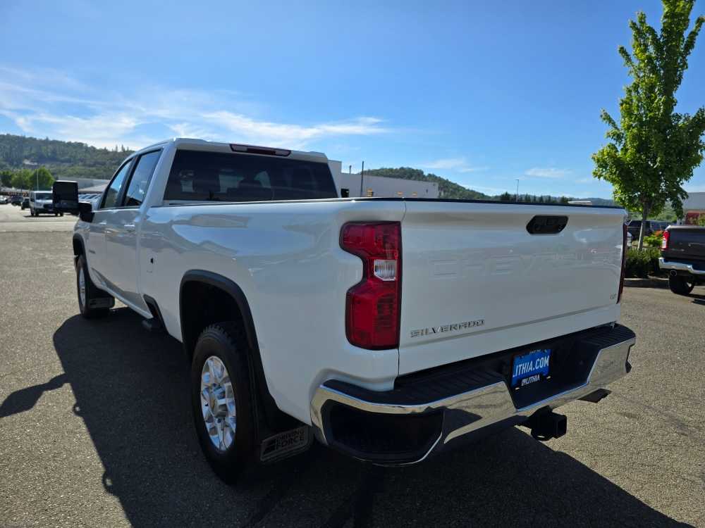 Thumbnail: 2022 Chevrolet Silverado 3500 - 3