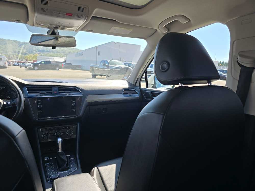 Thumbnail: 2018 Volkswagen Tiguan - 14