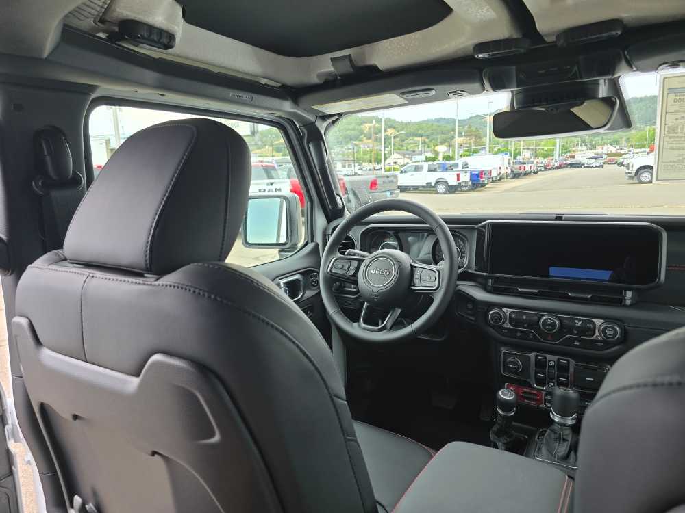 Thumbnail: 2026 Jeep Wrangler - 10