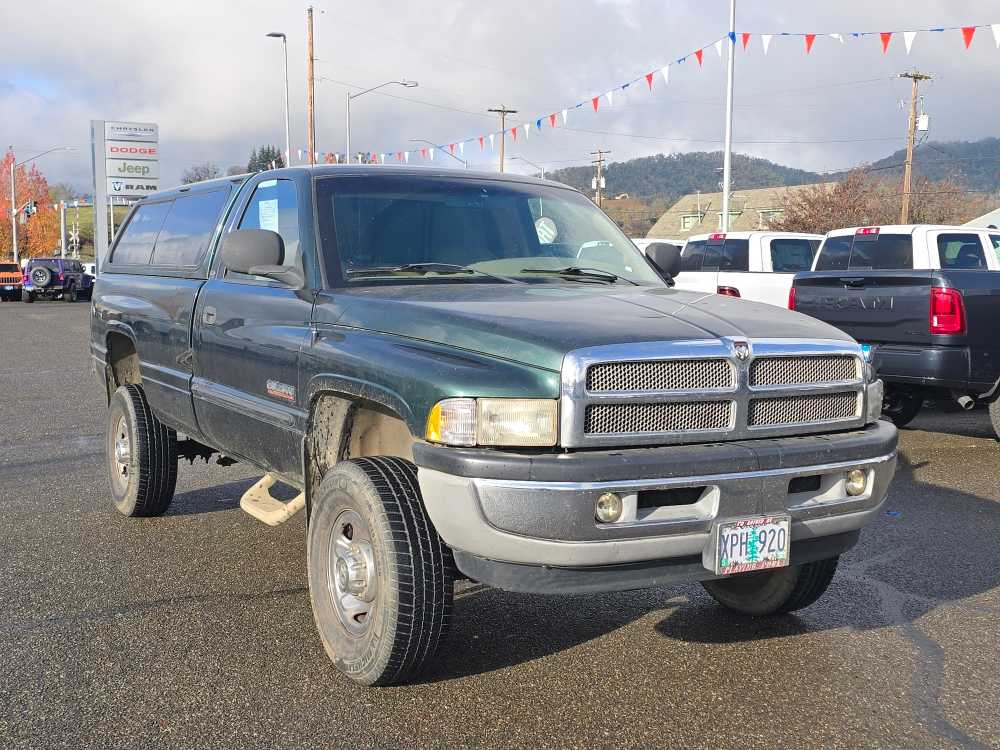 2001 Dodge Ram SLT photo 4