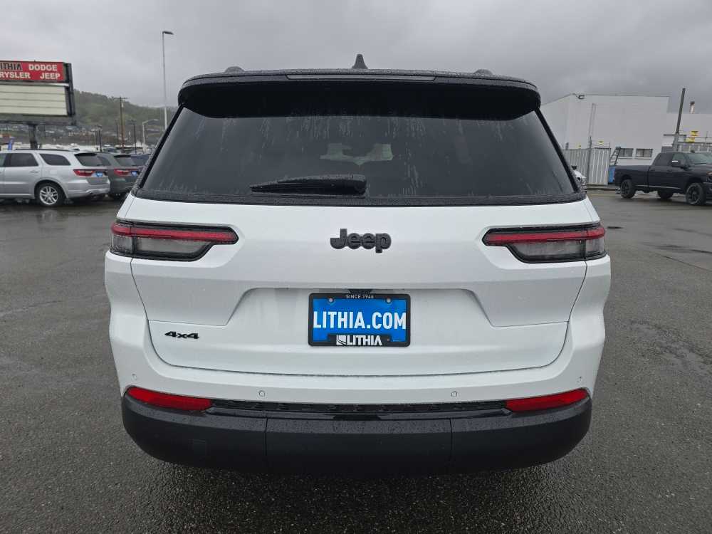 Thumbnail: 2025 Jeep Grand Cherokee L - 4