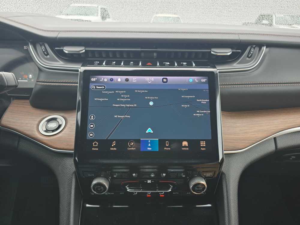 Thumbnail: 2022 Jeep Grand Cherokee - 11