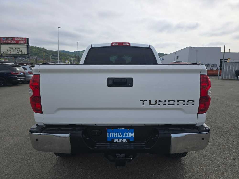 Thumbnail: 2014 Toyota Tundra - 4