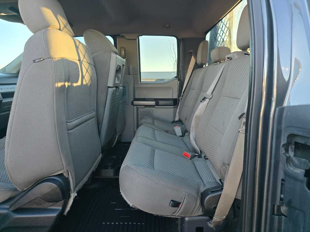 Thumbnail: 2019 Ford F-350 - 17