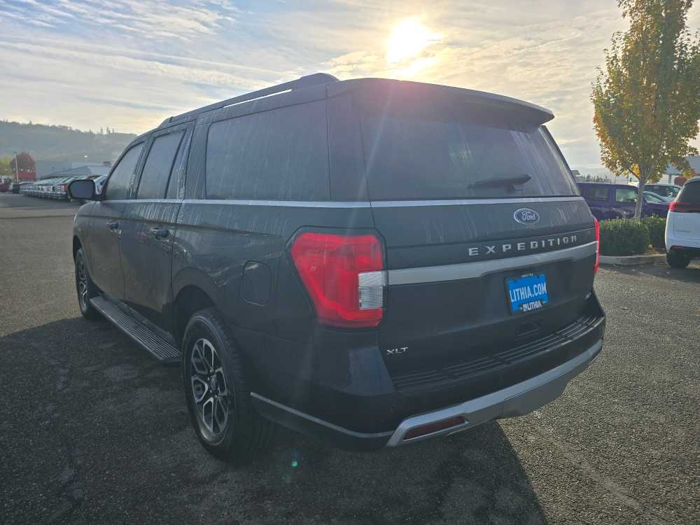 Thumbnail: 2024 Ford Expedition MAX - 3