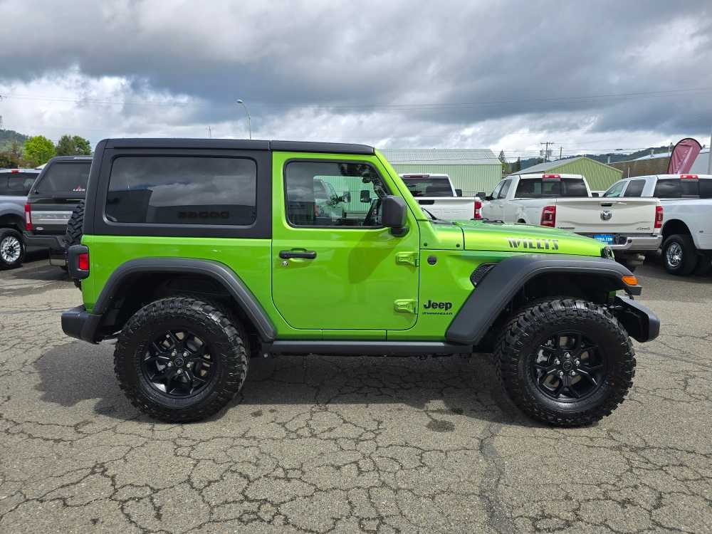 Thumbnail: 2025 Jeep Wrangler - 6