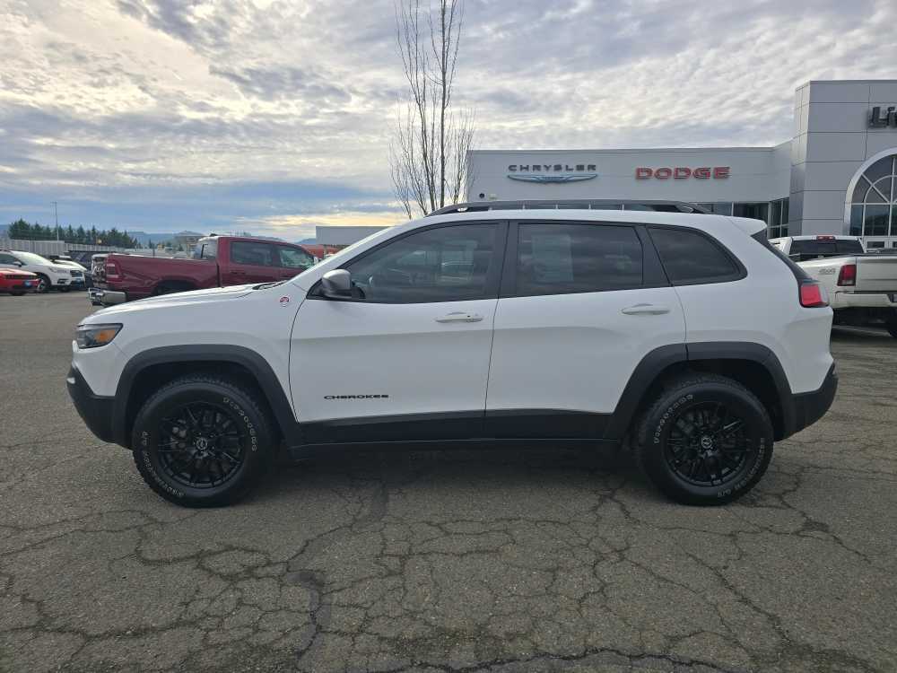 Thumbnail: 2019 Jeep Cherokee - 2