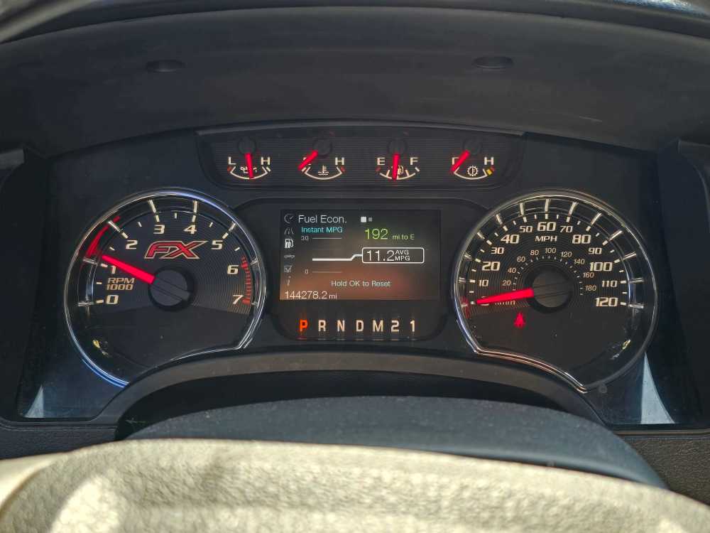 2013 Ford F-150  7