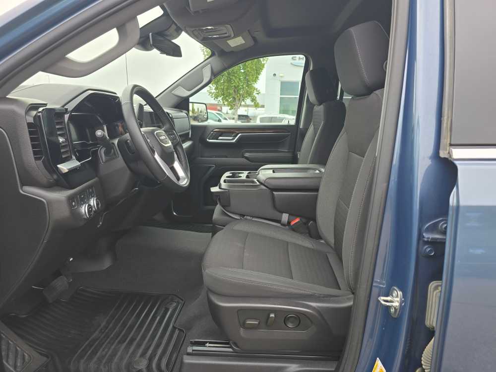 Thumbnail: 2024 GMC Sierra 1500 - 9