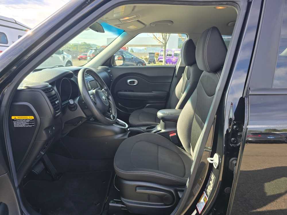 Thumbnail: 2018 Kia Soul - 10