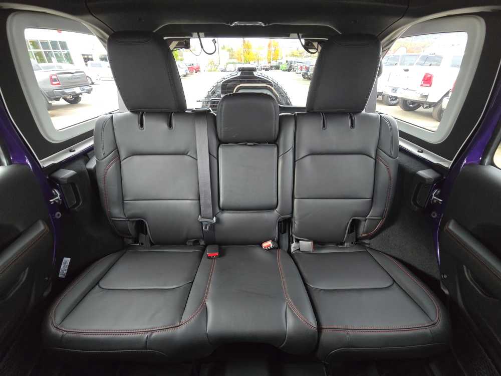 Thumbnail: 2026 Jeep Wrangler - 17