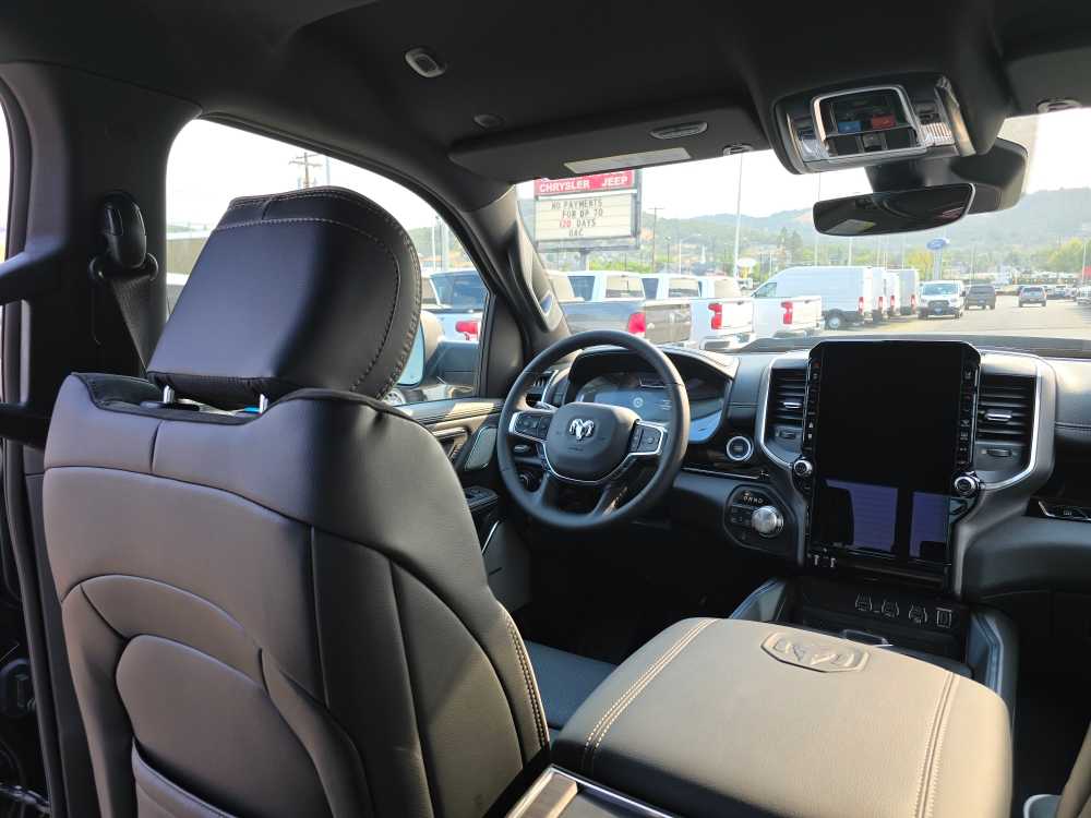 Thumbnail: 2026 RAM 1500 - 10