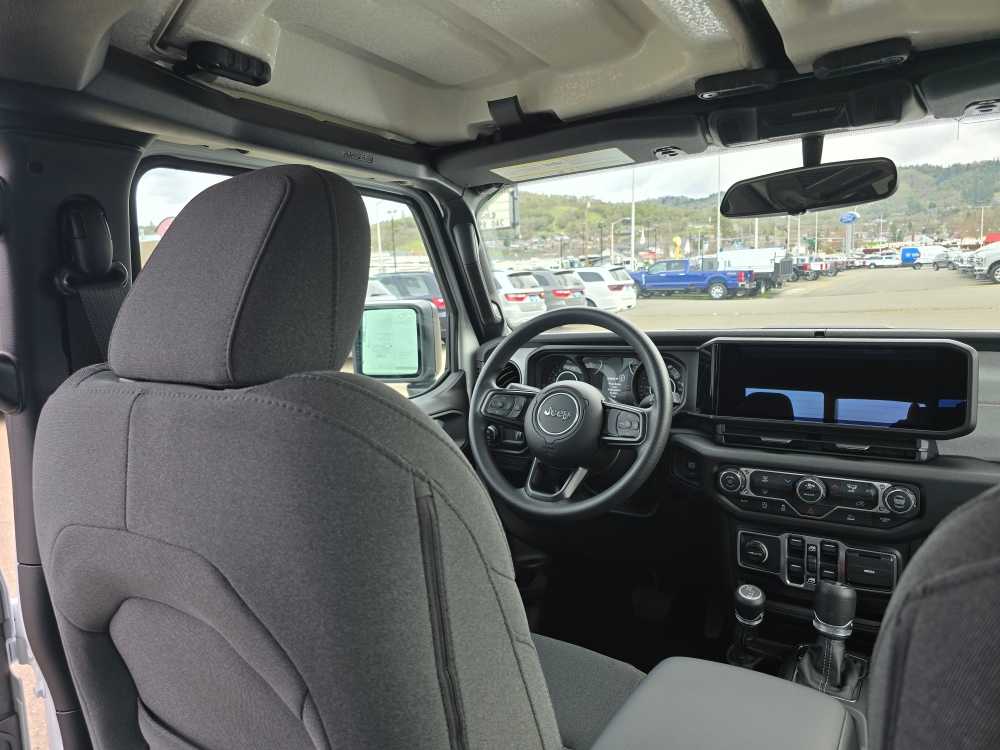 Thumbnail: 2026 Jeep Gladiator - 10